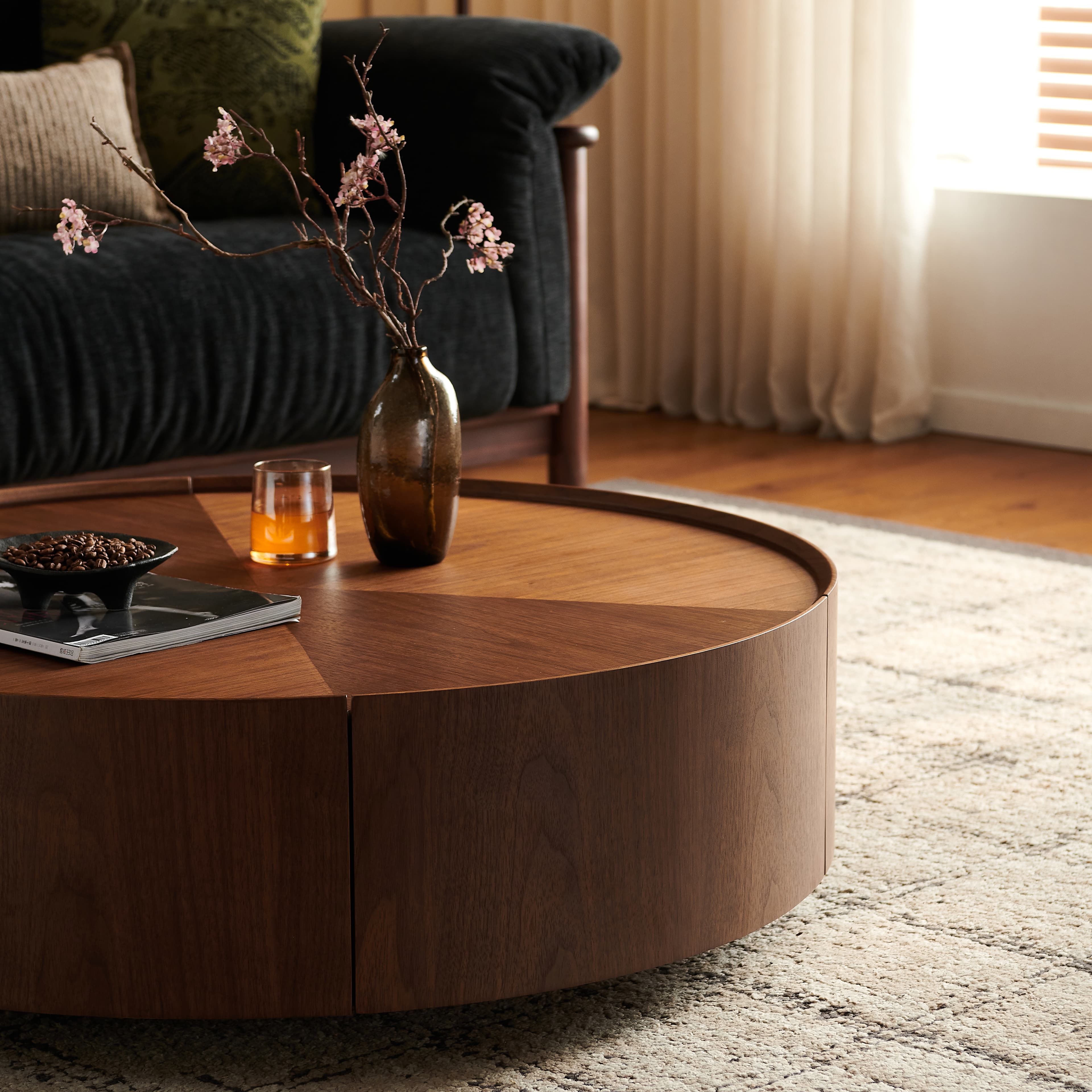 35.4-inch coffee tables, circular walnut design, suitable for living rooms, walnut material, suitable for bedrooms, living rooms, and offices