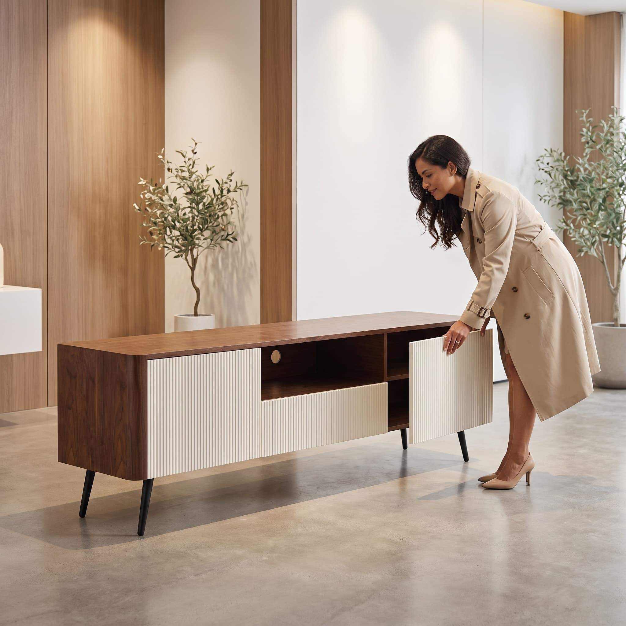 70.8-inch modern TV stand, suitable for televisions up to 85 inches, featuring enclosed storage and cable management, soft-close hinges and iron legs, ideal for the living room RR